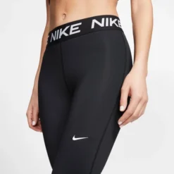 NIKE Women's Victory Training Capri Leggings 10 NIKE Women's Victory Training Capri Leggings -Chic Clothing Store 2064996 001 alt4