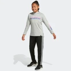 ADIDAS Girls' Long Sleeve Hooded Graphic Tee 10 ADIDAS Girls' Long Sleeve Hooded Graphic Tee -Chic Clothing Store 2076890 004 alt4