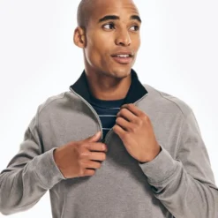 NAUTICA Men's Navtech Half-Zip Sweatshirt 7 NAUTICA Men's Navtech Half-Zip Sweatshirt -Chic Clothing Store 2082683 006 alt2